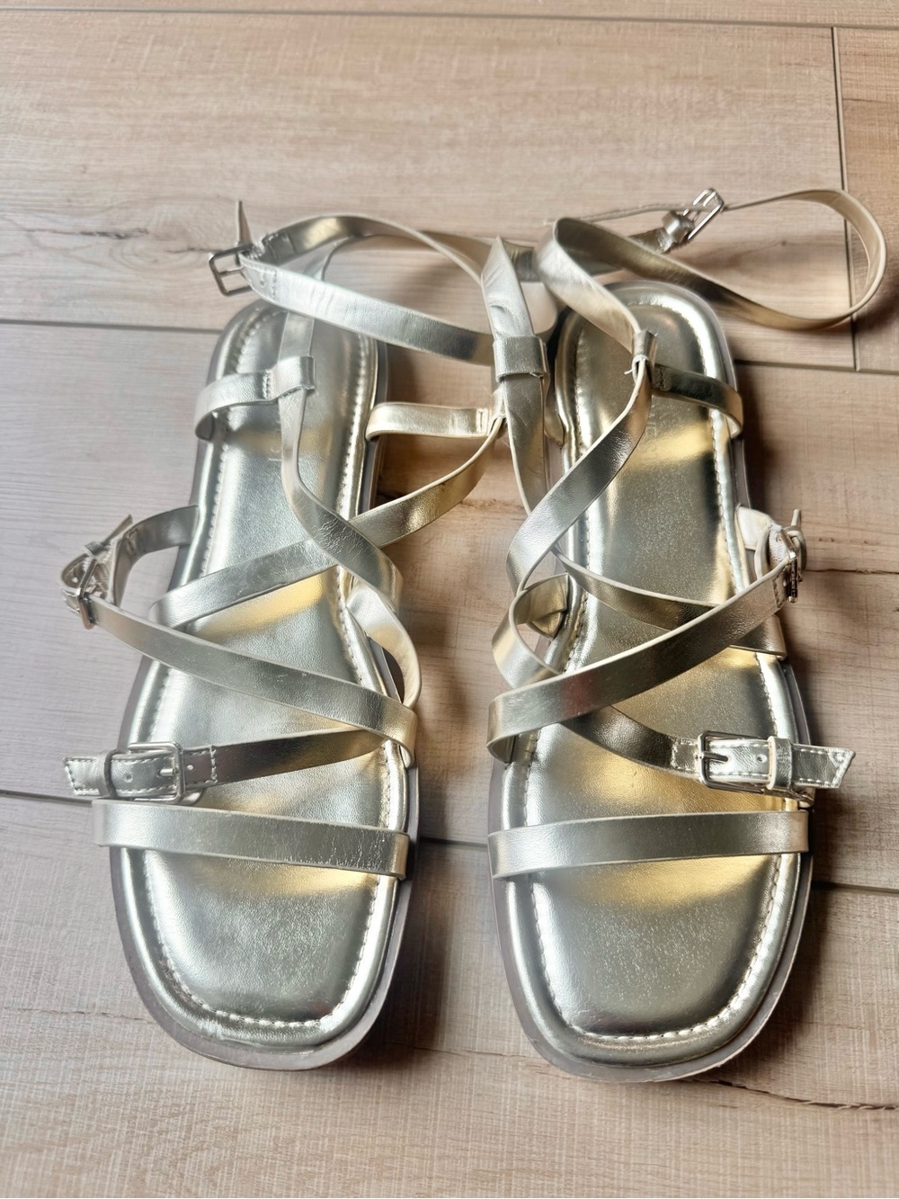 Nine West Gold Metallic Strappy Ankle Wrap Sandals Size 8